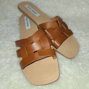 New Steve Madden Harriet sandal slide Size